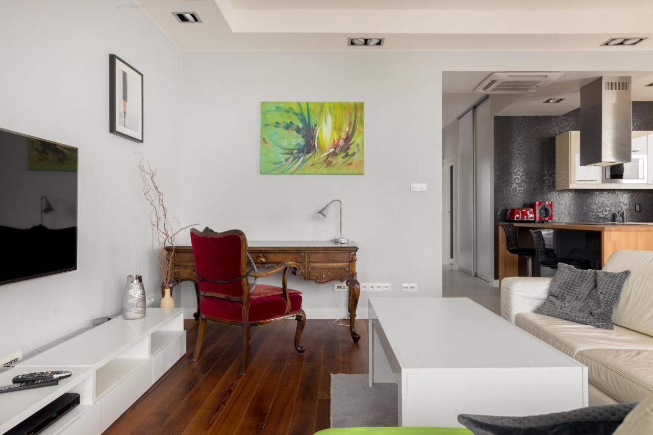 Hlonda Deluxe Apartment With Terrace 바르샤바 외부 사진