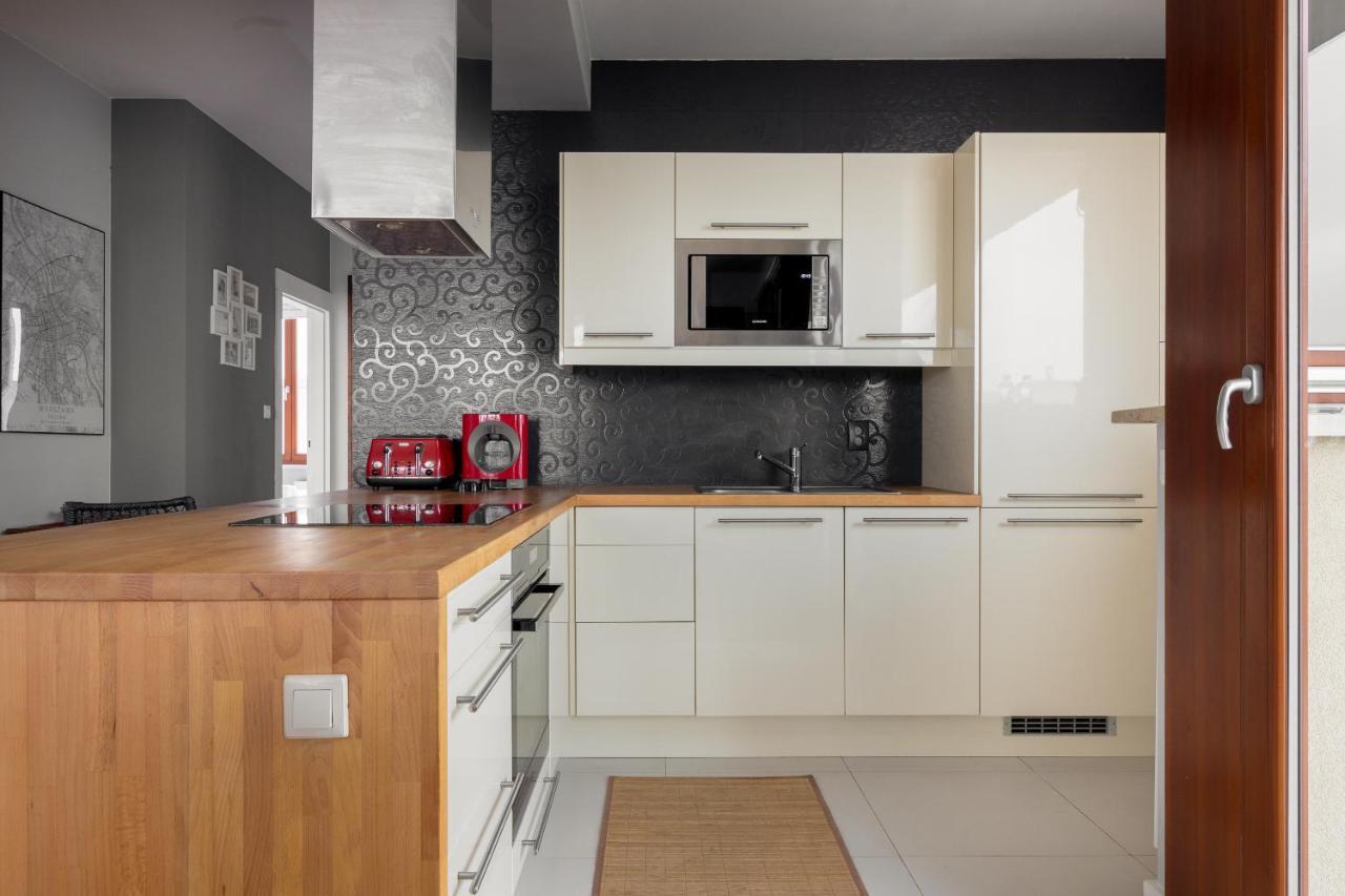 Hlonda Deluxe Apartment With Terrace 바르샤바 외부 사진