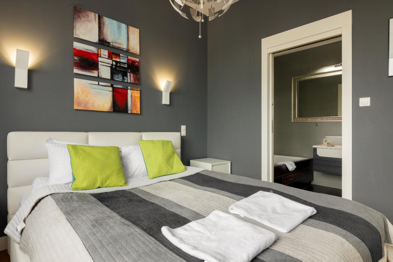 Hlonda Deluxe Apartment With Terrace 바르샤바 외부 사진
